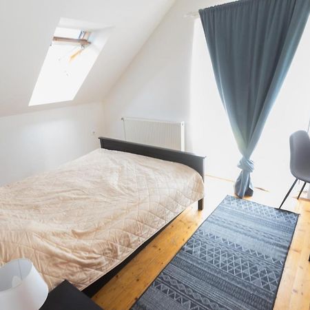 Hi-Bp Garden City Batsanyi Apartment 3 Rooms, Apartment Upstairs Near The City Train With Free Parking Budapest Eksteriør billede