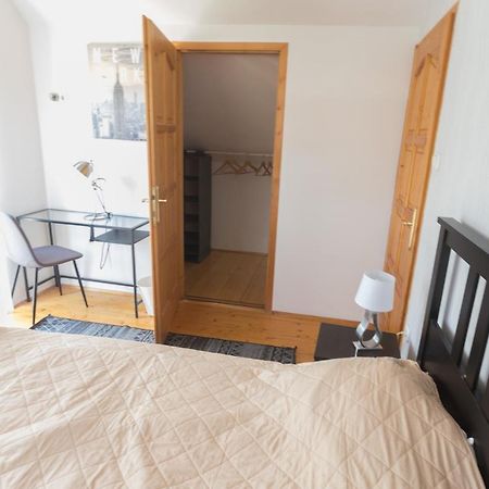 Hi-Bp Garden City Batsanyi Apartment 3 Rooms, Apartment Upstairs Near The City Train With Free Parking Budapest Eksteriør billede